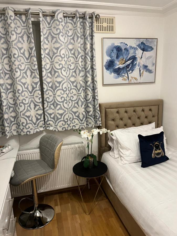 Tj Homes - Double Room With Single Bed - 3 Min To Tube Station - London Ruislip Exterior photo